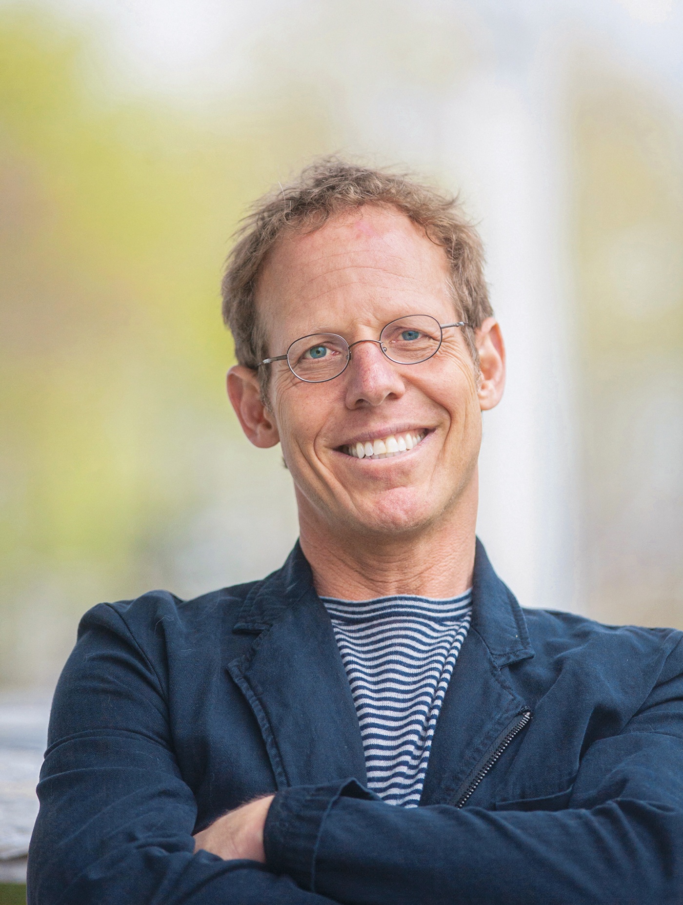 Photo of Tony Horowtiz &rsquo;80 Puliter Prize winning author Farewell